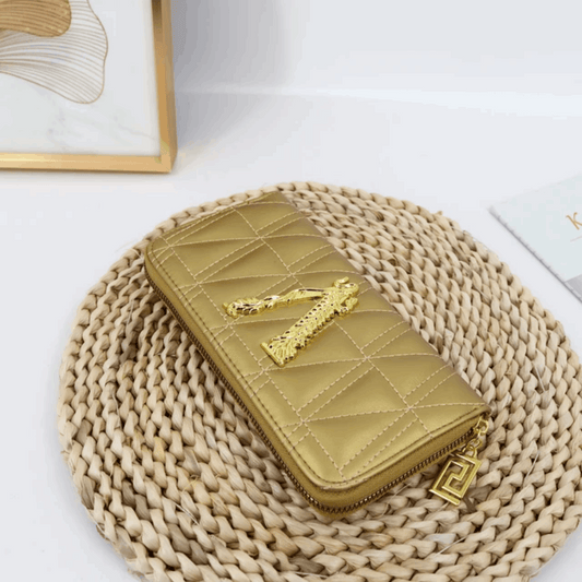 Elegant Embroidered Clutch Wallet - Stylish Zipper Purse | Vita Nova