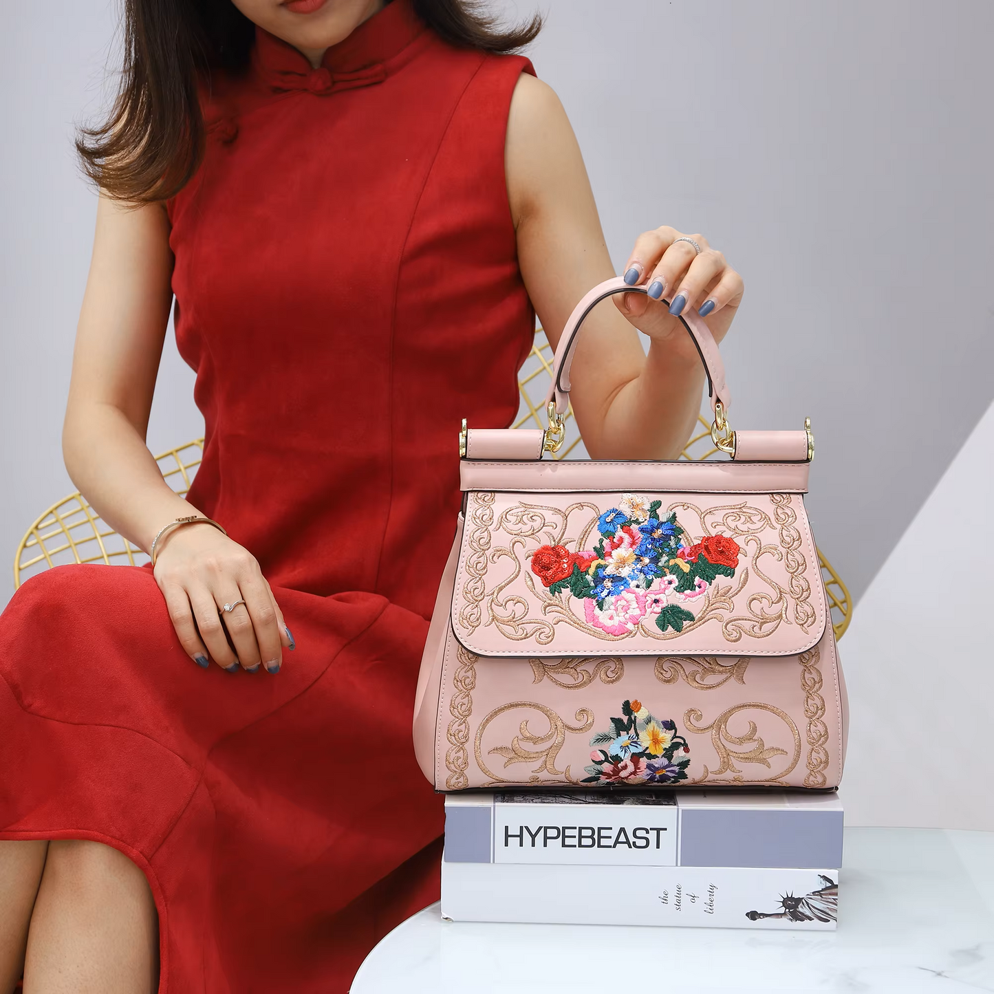 Embroidered Sequin Handbag – Eye-Catching Luxury Party & Daily Bag for Women